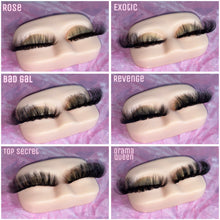 Load image into Gallery viewer, MIXED LASH SCOOPS

