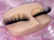 Muat gambar ke penampil Galeri, Naughty
