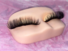 Charger l'image dans la galerie, Adore
