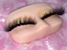 Lade das Bild in den Galerie-Viewer, Cash
