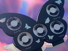 Lade das Bild in den Galerie-Viewer, Moth Lash Collection
