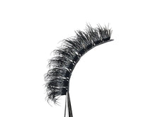 Lade das Bild in den Galerie-Viewer, First Date
